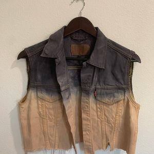 Levi’s acid wash Vest